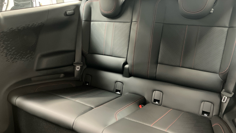 MINI Cooper 135kW E Sport 41kWh 3dr Auto Electric Hatchback